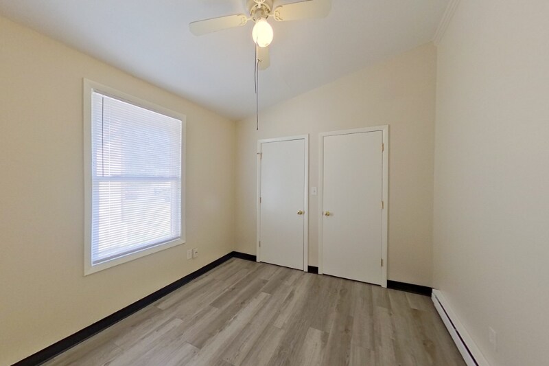 Building Photo - 2445-2447 Hiawatha St