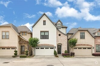 Building Photo - 1531 Woodbend Park S