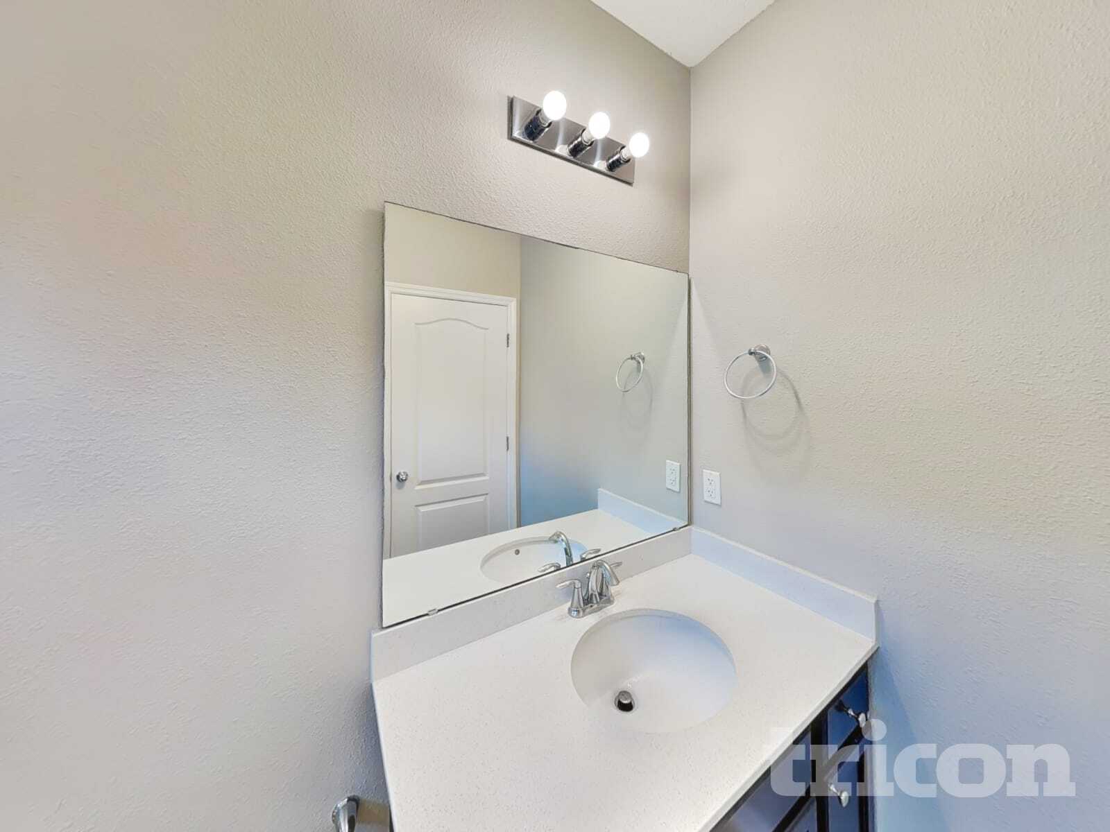 Building Photo - 154 Bloomfield Wy