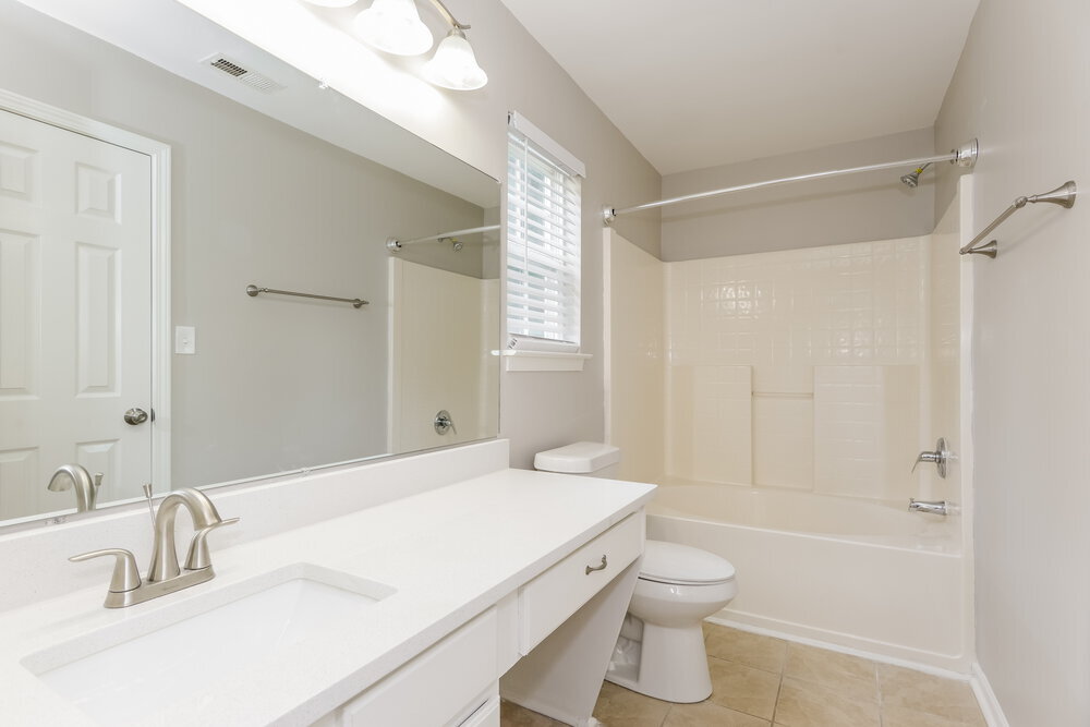 Building Photo - 7243 Kavan Hunter Dr