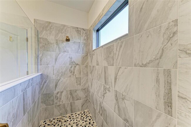 Building Photo - 6629 Fort Pierce Ave