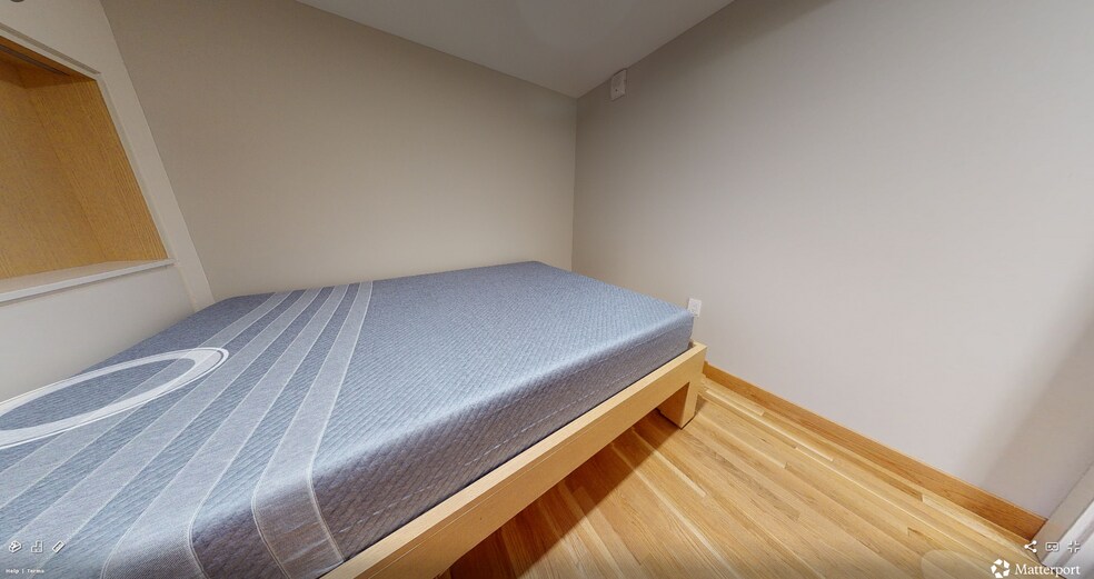 Building Photo - 114 Mount Auburn St