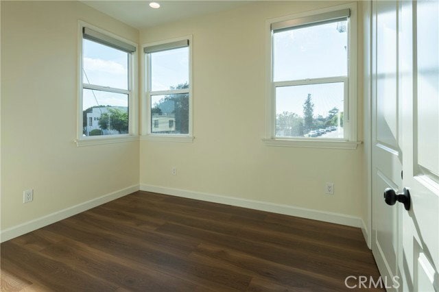 Building Photo - 5922 Encinita Ave