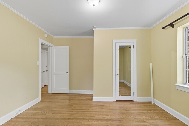 Building Photo - 139 Druid Dr