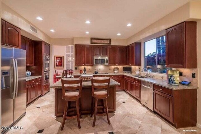 Building Photo - 1680 W Bartlett Way