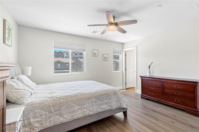 Building Photo - 302 Quail Dove Ave