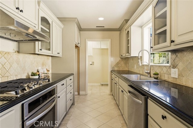 Building Photo - 7218 Enfield Ave