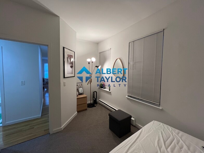 Building Photo - 41 Cunard St