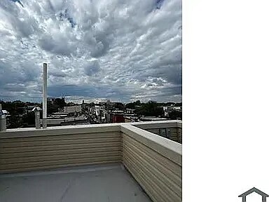 Building Photo - 2525 N 9th St