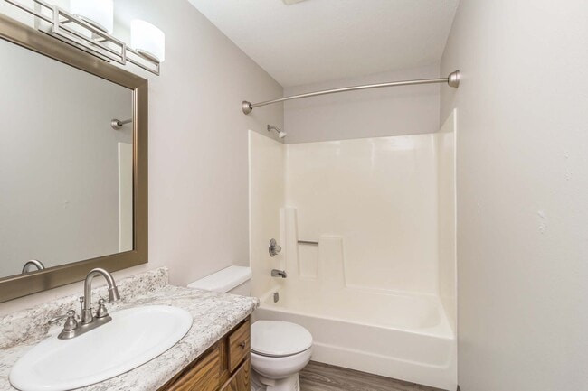 Building Photo - 6700 W 51st St