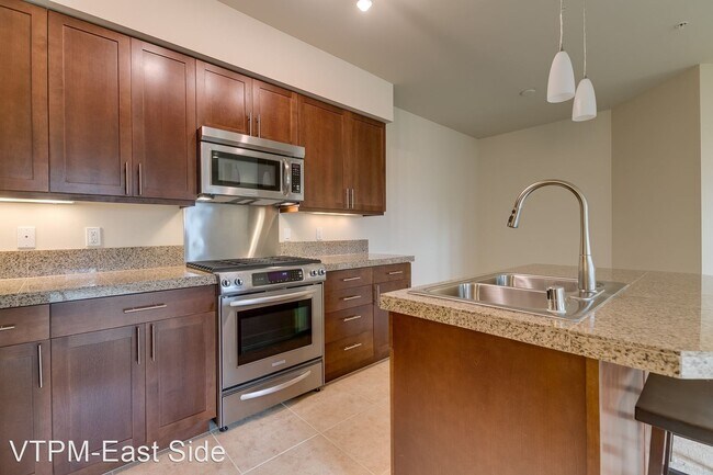 Building Photo - 8531 Avondale Rd NE