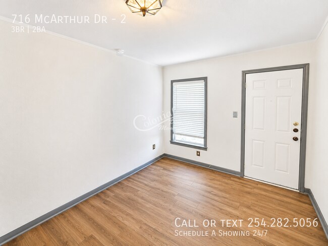 Building Photo - 716 McArthur Dr
