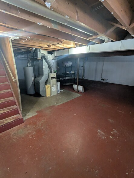 Building Photo - 4527 Hanover Ave