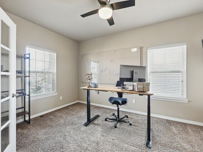 Building Photo - 8308 Needle Drop Ct