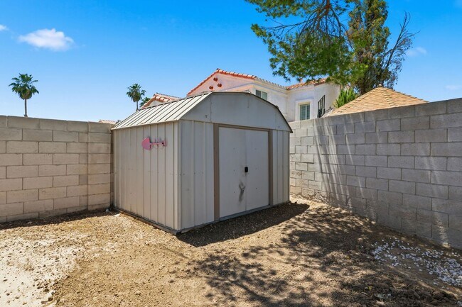 Building Photo - Green Valley Beauty with Solar, New A/C & Spacious Corner Lot