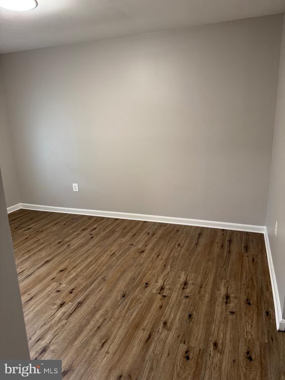 Building Photo - 5869 Suitland Rd