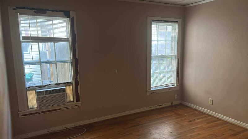 Building Photo - 2714 Scott Ave