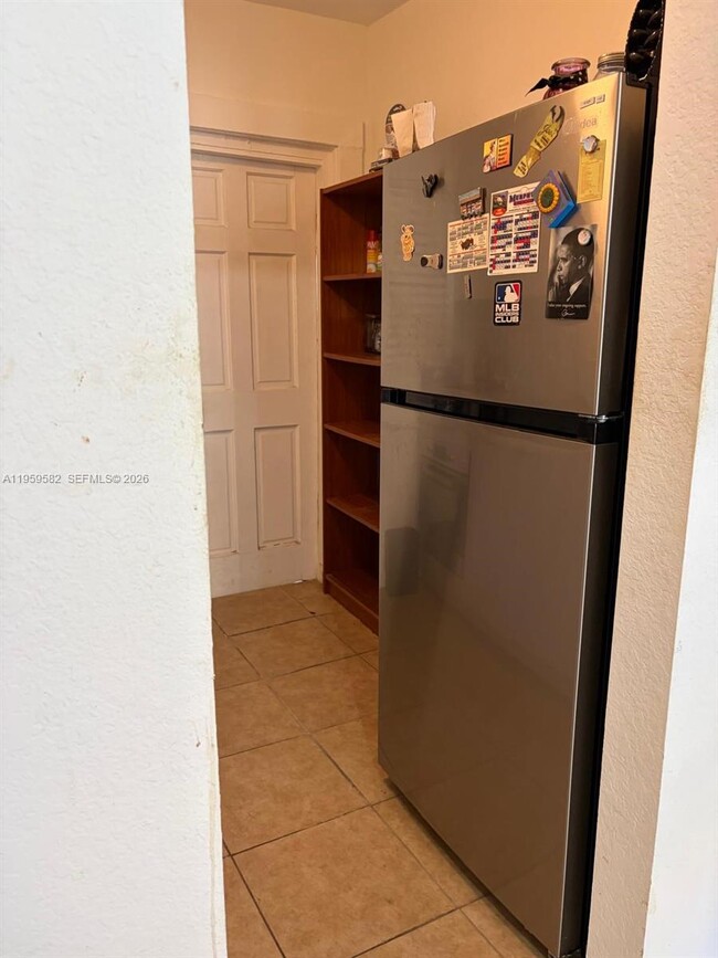 Building Photo - 1612 Harrison St