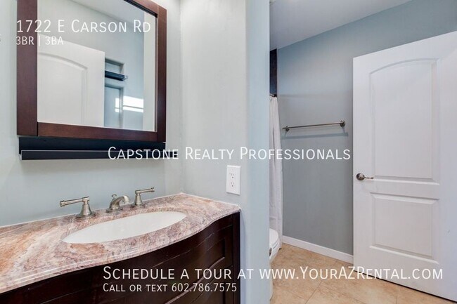 Building Photo - 1722 E Carson Rd