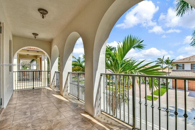 Building Photo - 8354 NW 39th Ct