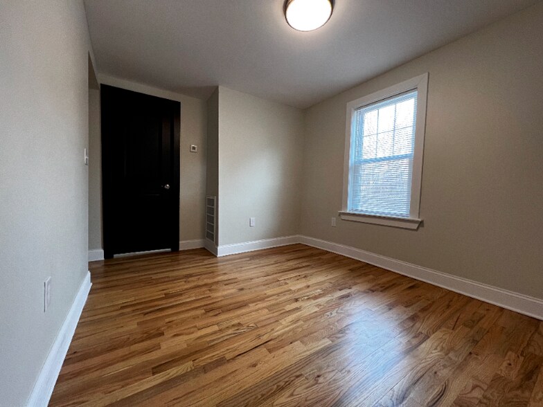 Building Photo - 20 Penobscot St