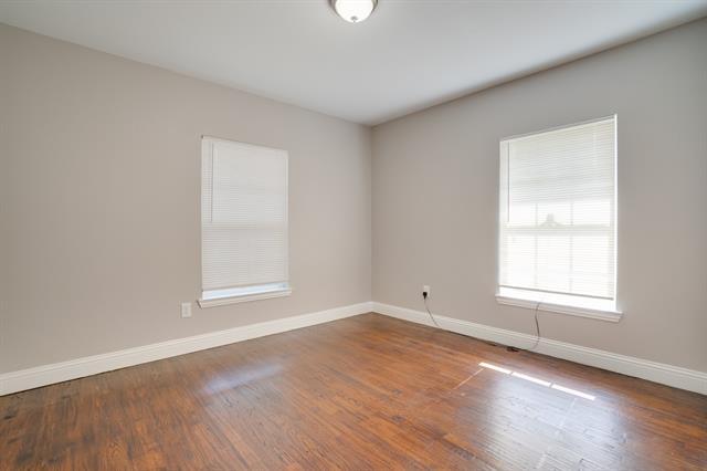 Building Photo - 3402 Lawnview Ave