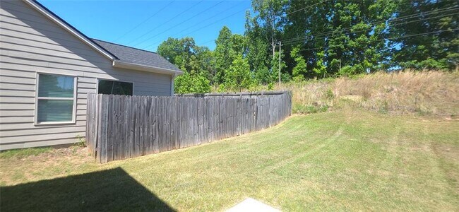 Building Photo - 3325 Ivey Ridge Rd NE