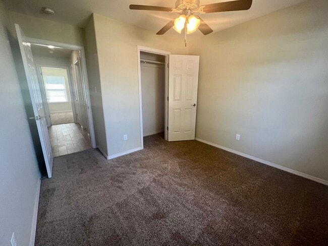 Building Photo - Beautiful 3 Bedroom Home in Southfield Heights Addition  **First Full Month's Rent FREE**