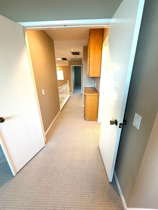 Building Photo - Beautiful 2-Story Home in the highly sought after Stanford Ranch community!