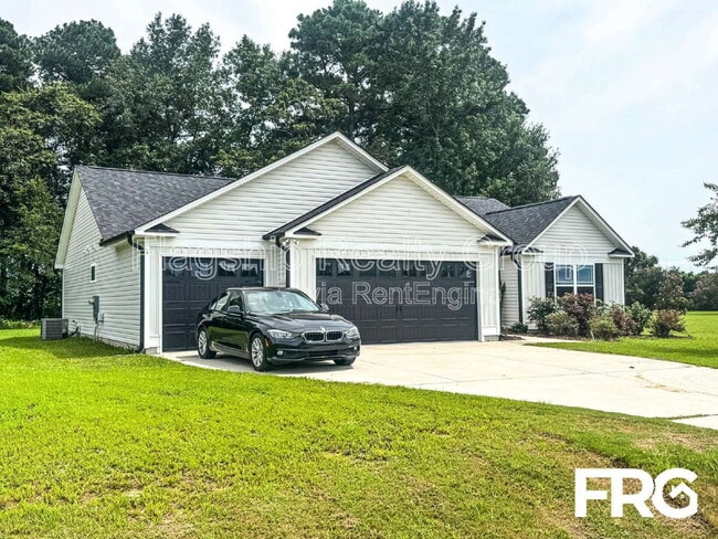 Building Photo - 110 Highland Pk Dr