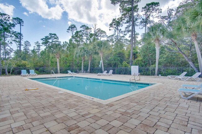 Building Photo - Coastal Living in Navarre: 4 Bedrooms, 2.5...