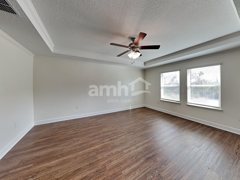 Building Photo - 4459 Reisswood Loop