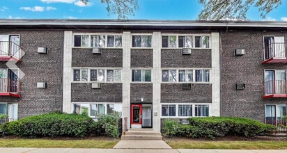 Building Photo - 8500 Skokie Blvd