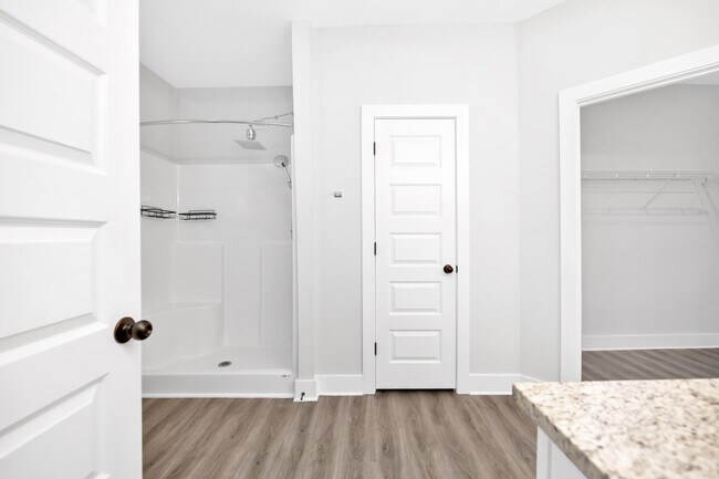 Building Photo - 5087 San Pedro Ct