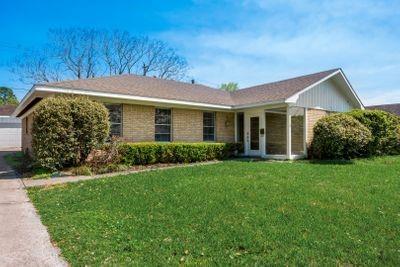Building Photo - 5118 Sanford Rd