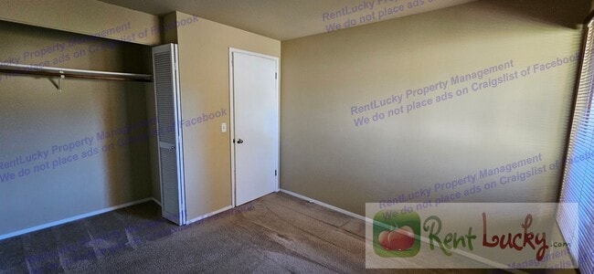 Building Photo - Charming 3BR/2BA Home with Spacious Layout...