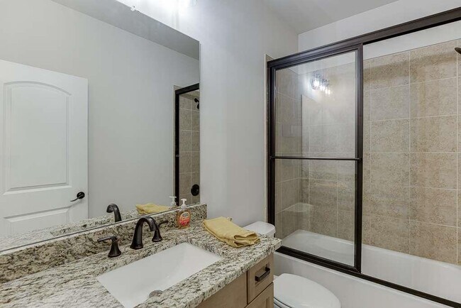 Building Photo - 3477 N Berkeley Lake Rd NW