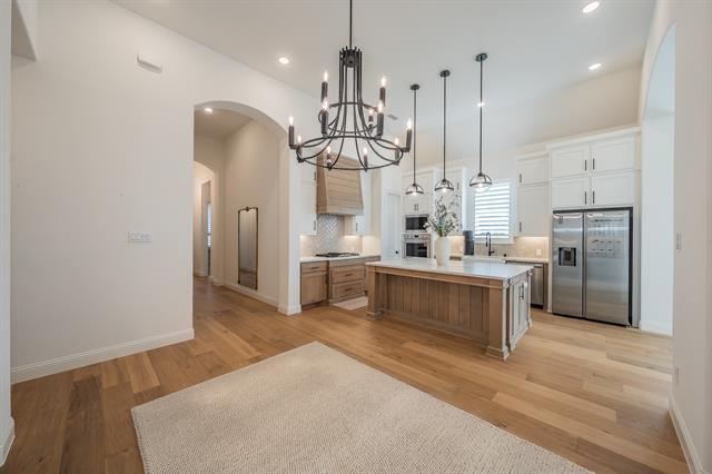 Building Photo - 2105 Tremont Dr