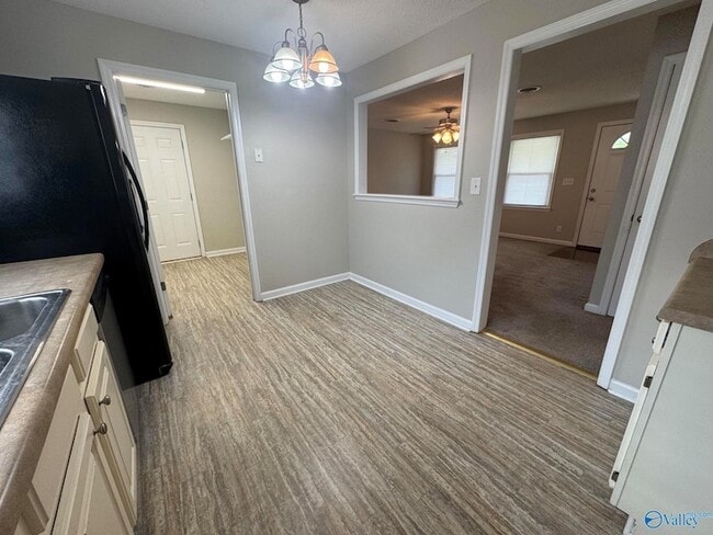 Building Photo - 17439 Morgan Dr