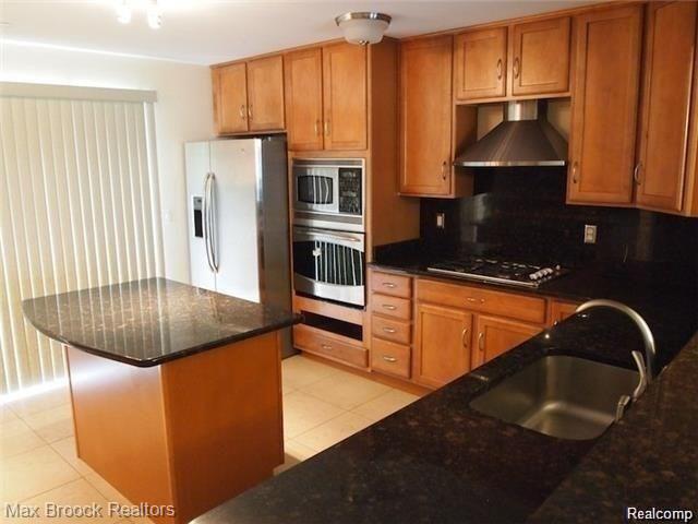 Building Photo - 28431 Carlton Way Dr