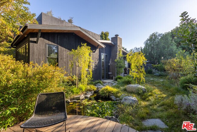 Building Photo - 746 Marco Pl