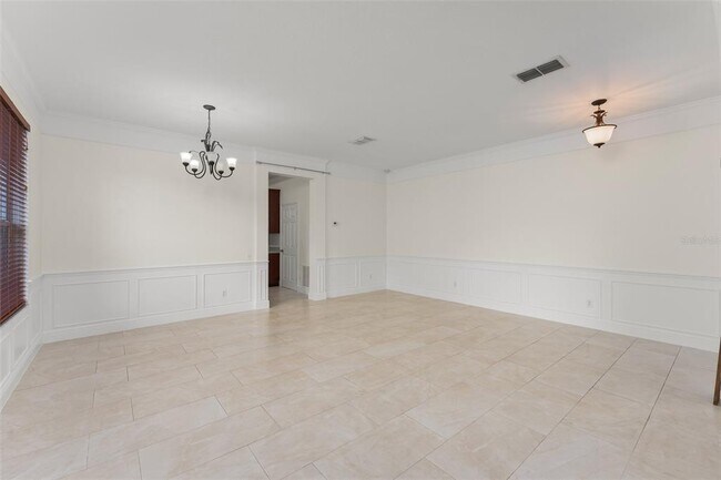 Building Photo - 8838 Abbotsbury Dr