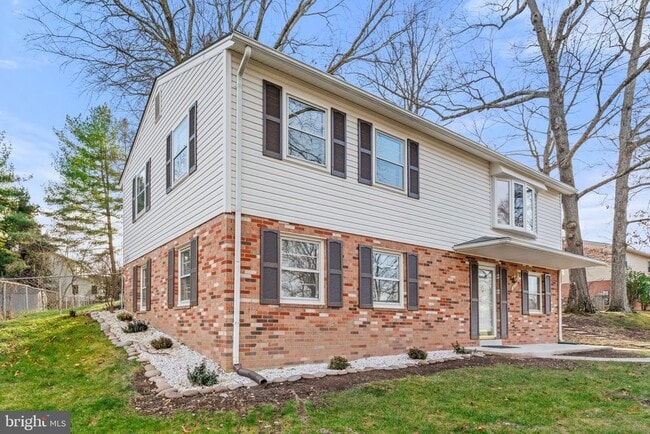 Building Photo - 13719 McGill Dr