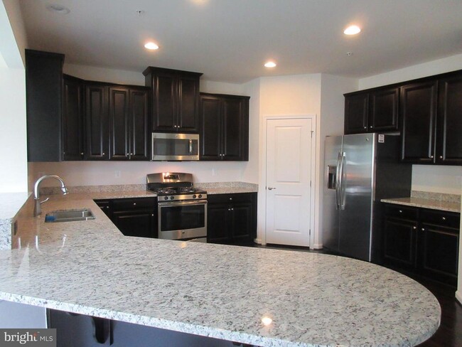 Building Photo - 3313 CPT WENDELL PRUITT Way