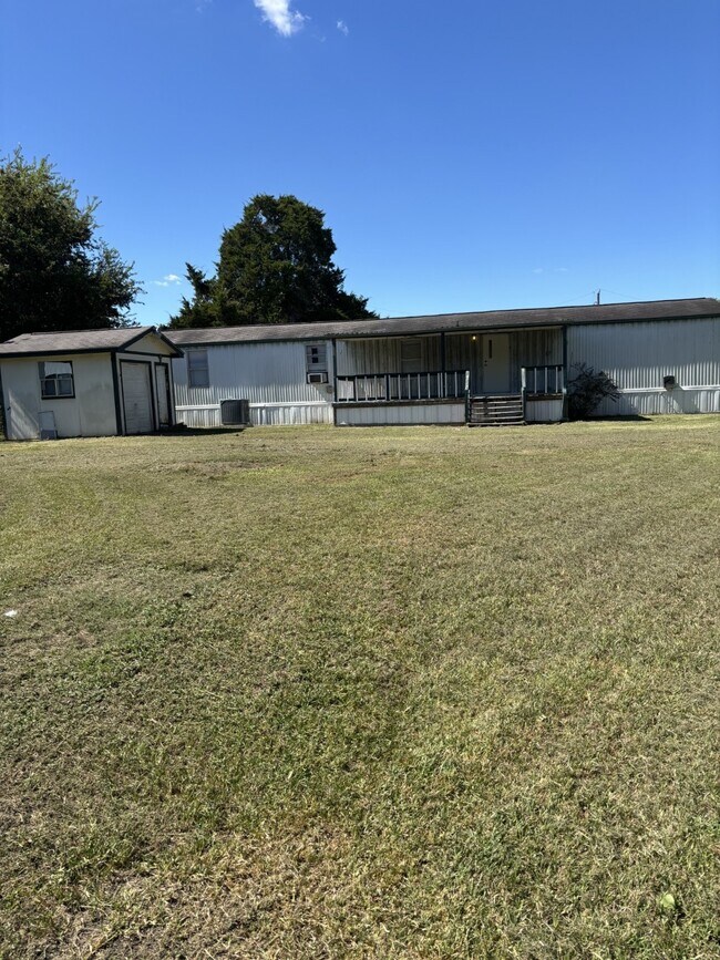 Building Photo - 1102 Turley Ct