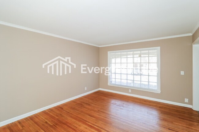 Building Photo - 5597 Forsyth Dr