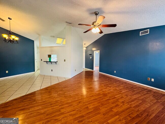 Building Photo - 101 Pleasant Breeze Way