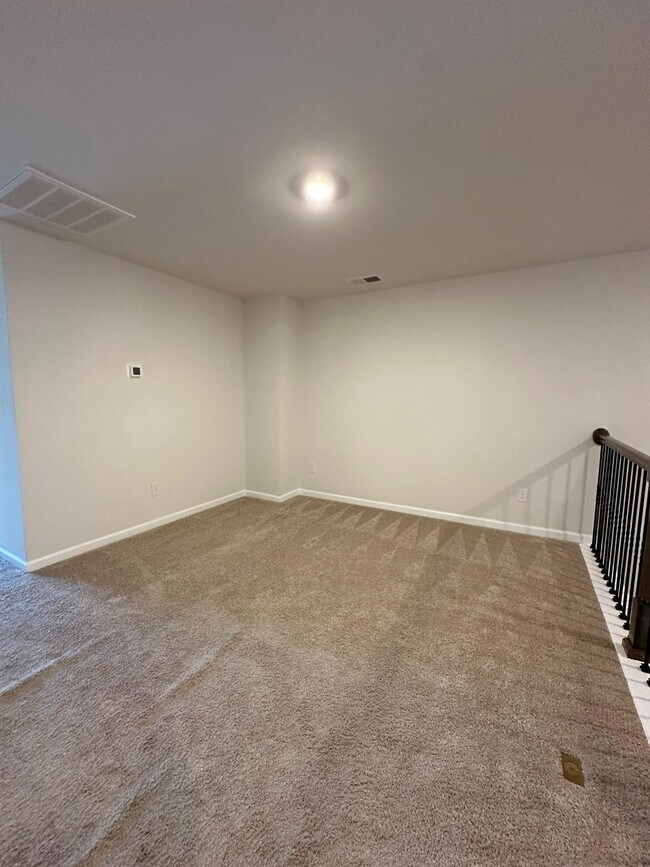 Building Photo - 509 Yellow Fox Rd