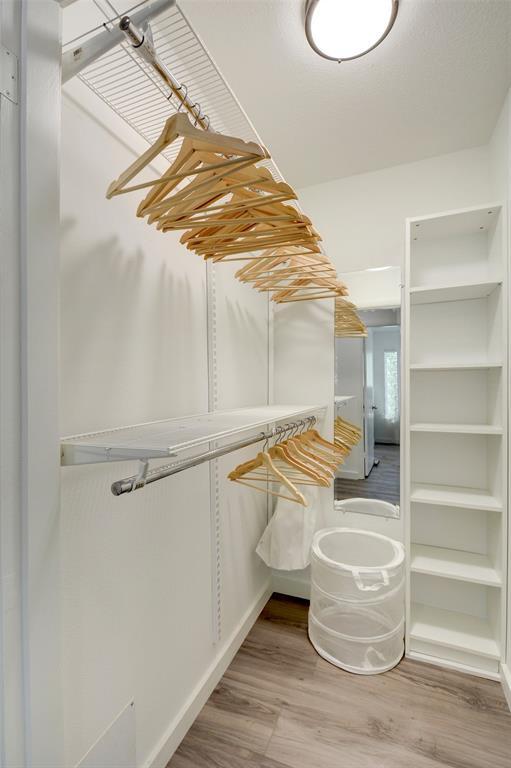 Building Photo - 1809 Forestglade Dr