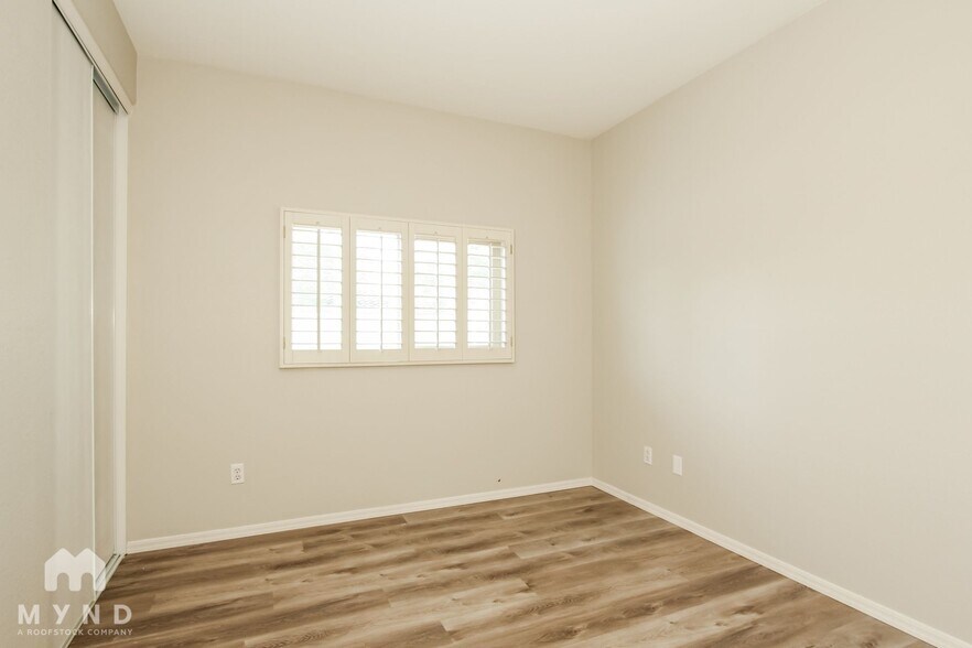 Building Photo - 18611 North 22nd St